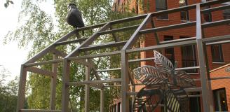 Herdenkingsmonument (buiten) voor overleden kinderen, Irene Oostdam