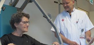 Afbeelding: Patiënt traint om fit te zijn voor een operatie