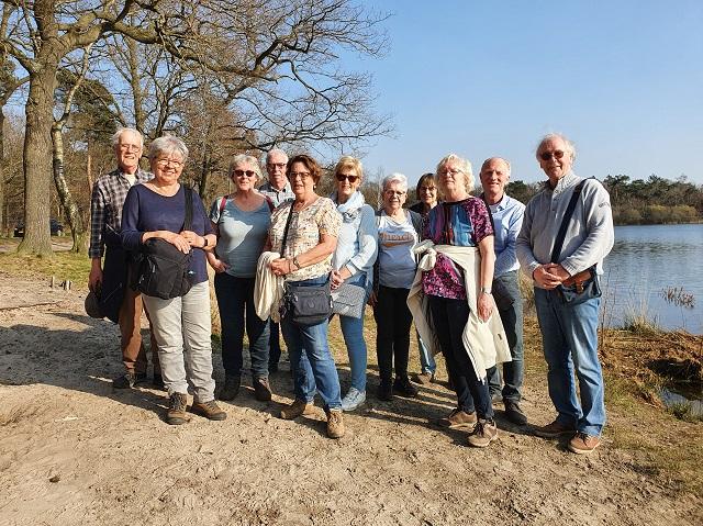 Foto: wandelen bij de Ijzeren man in Vught