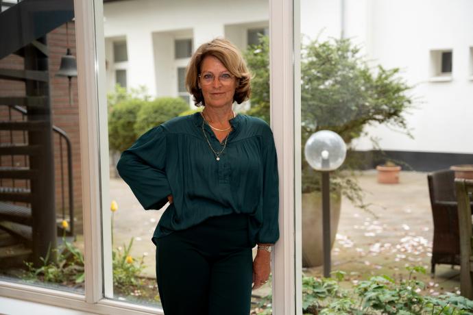 Foto van mevrouw van der Wal in het Bommels Gasthuis