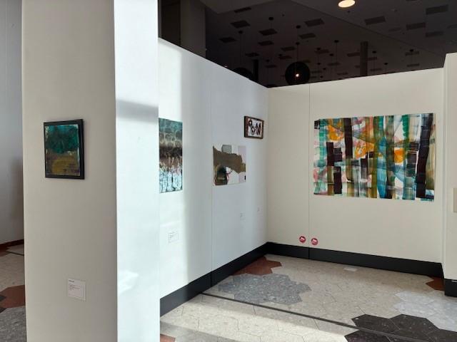 Foto van expositie Jessica en Frans