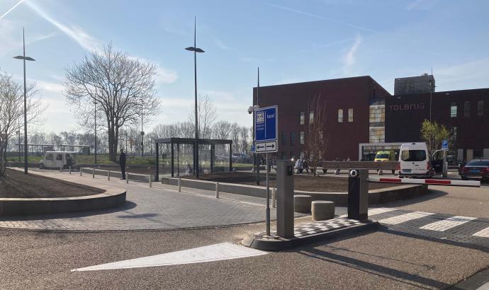 Foto van de nieuwe Kiss & Ride bij het JBZ