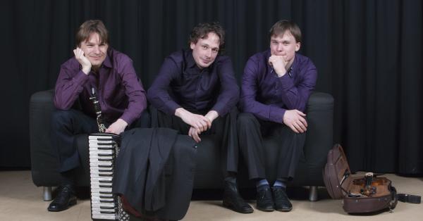 kunst portret muziekensemble trio c tot de derde persfoto