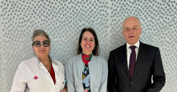 bezoek demissionair minister Bruin