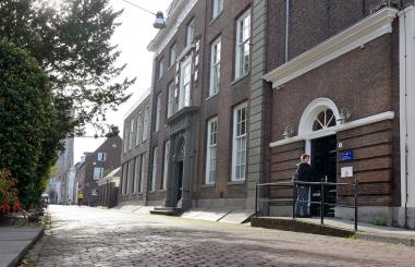 locaties zaltbommel kerkstraat