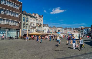 De markt Den Bosch