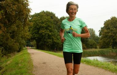 Foto van vrouw die hardloopt